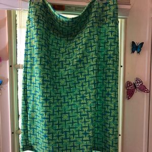 LuLaRoe Cassie skirt